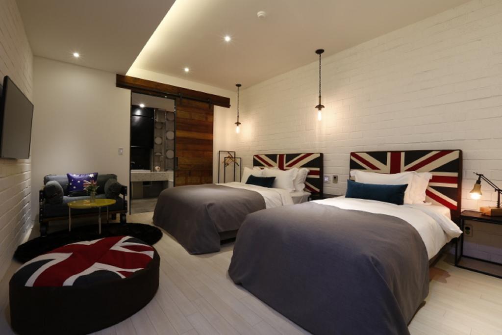 Chungbuk Inno City Namoo Hotel Eumseong Room photo