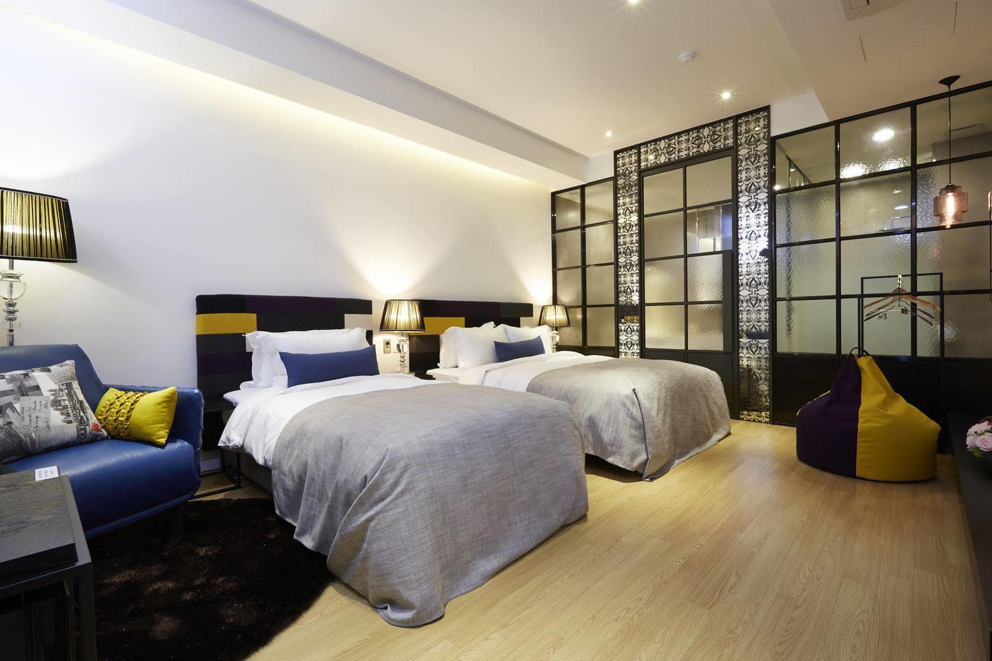 Chungbuk Inno City Namoo Hotel Eumseong Exterior photo