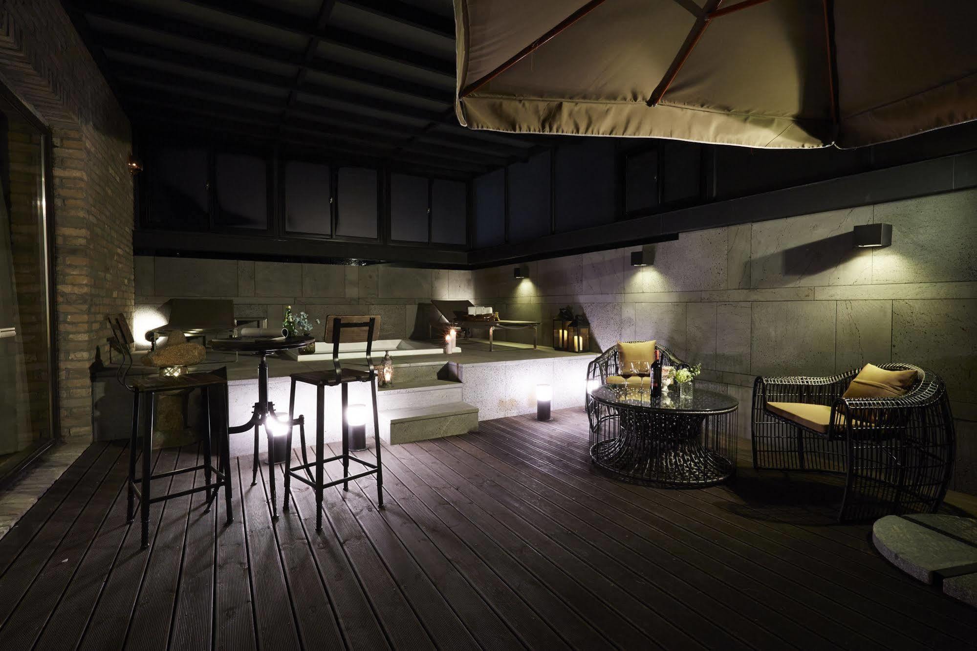 Chungbuk Inno City Namoo Hotel Eumseong Exterior photo
